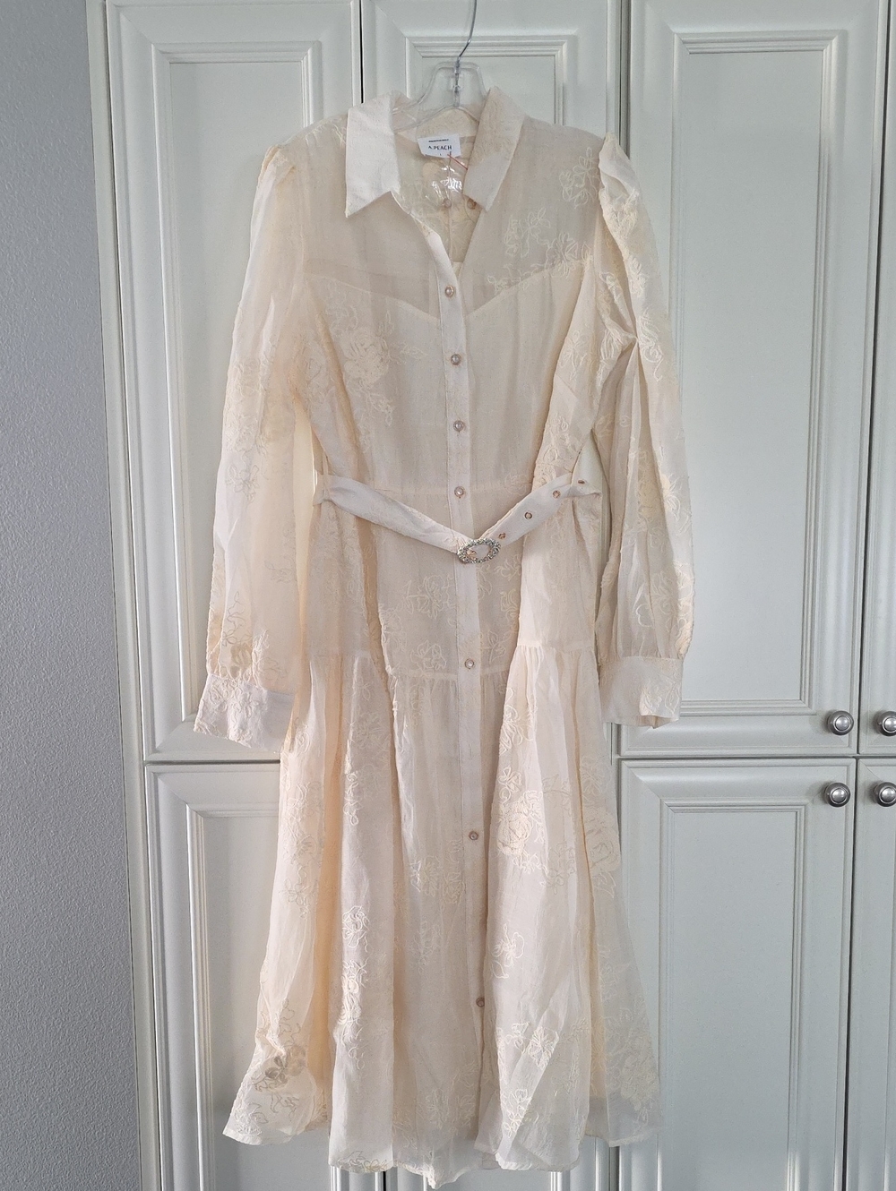 NEW BOUTIQUE | Embroidered Shirt Dress - Picture 4 of 8